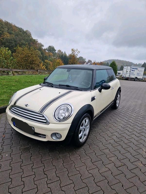 Usata Mini Cooper 120 CV (88 kW) 2009 Beige Utilitaria