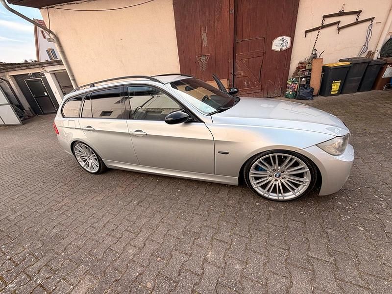 Gebraucht BMW 320 M Performance 177 PS (130 kW) 2008 Silber Kombi