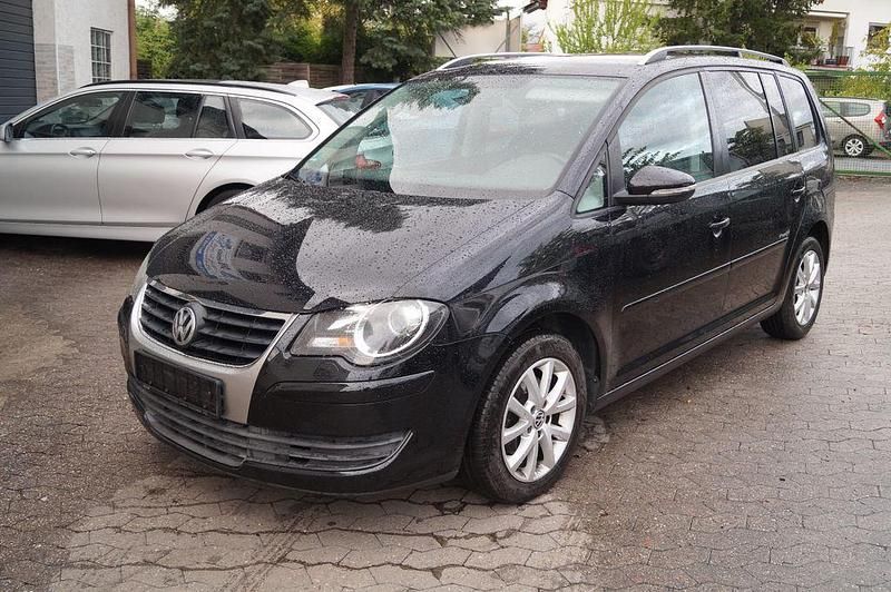Gebraucht VW Touran Freestyle 140 PS (102 kW) 2010 Schwarz Van / Kleinbus