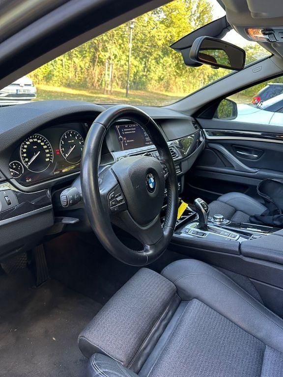 Gebraucht BMW 528 258 PS (189 kW) 2011 Limousine