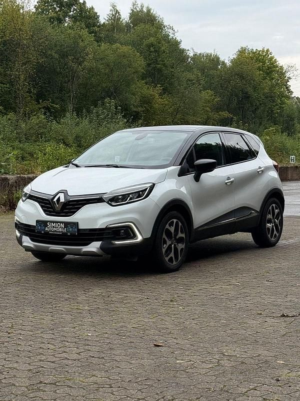 Weiß Gebraucht 2019 Renault Captur Collection SUV | 14.598 € (Fairer Preis) - Bild 1/3