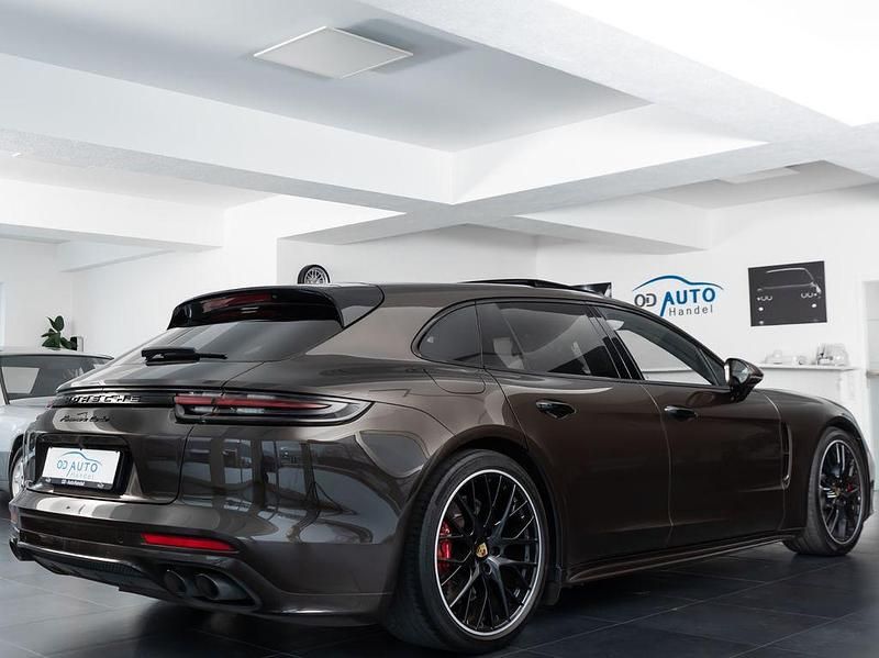 Gebraucht Porsche Panamera Turbo 549 PS (403 kW) 2019 Braun Limousine