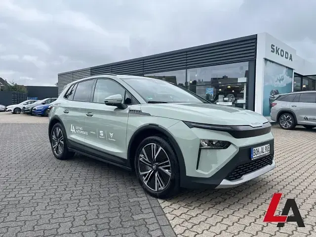 Gebraucht Skoda Elroq Loft 150 kW (204 PS) 2026 Gruen SUV