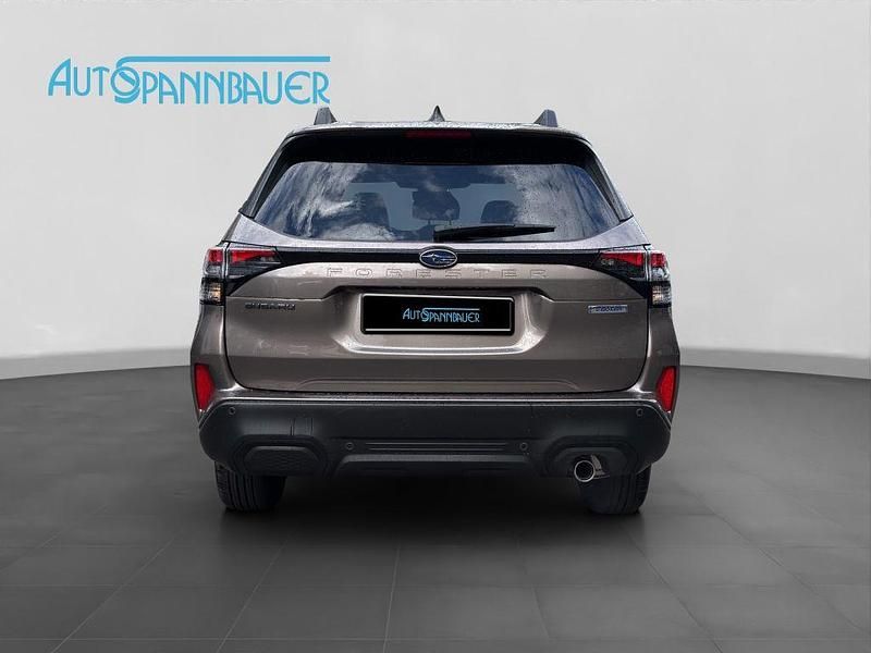 Neu Subaru Forester 152 PS (111 kW) 2025 Beige SUV
