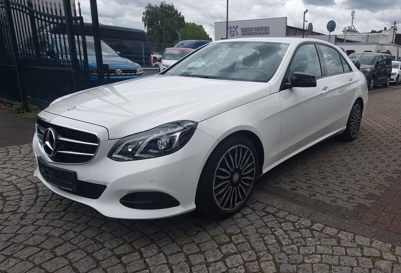 Polarweiss unilack Gebraucht 2015 Mercedes E220 Night Limousine | 20.498 € (Etwas zu teuer) - Bild 1/4