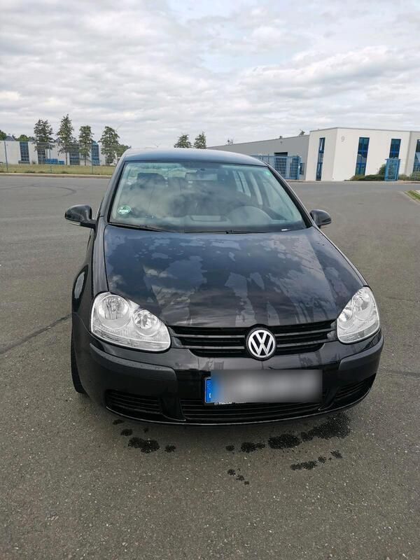 Schwarz Gebraucht 2004 VW Golf V Kombi | 1.850 € (Fairer Preis) - Bild 1/4