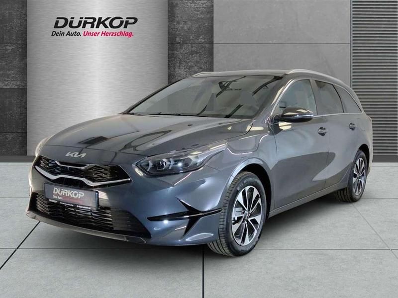 Neu Kia Ceed Sportswagon 140 PS (102 kW) 2025 Schwarz Kombi