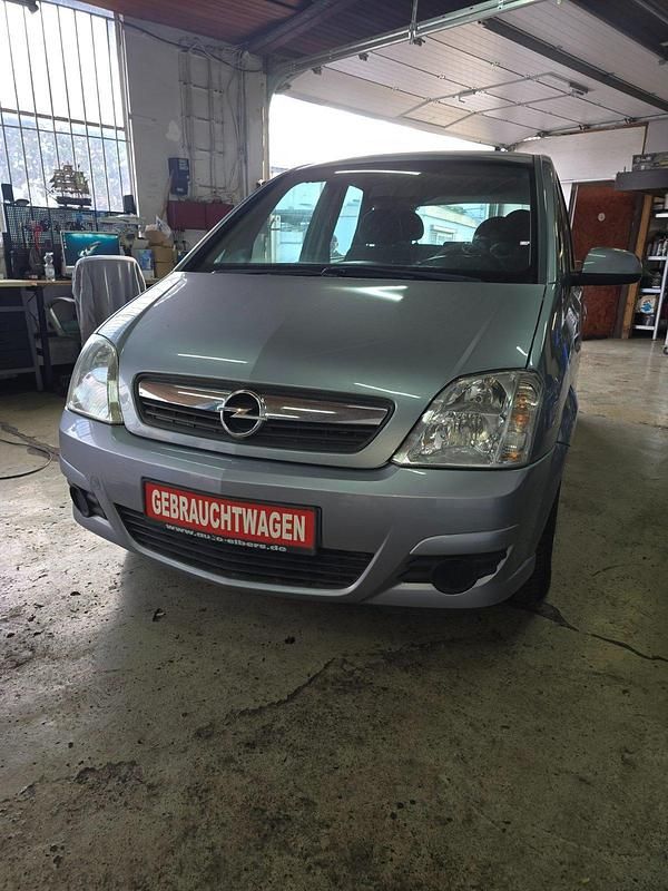 Silber Gebraucht 2006 Opel Meriva Van / Kleinbus | 3.999 € (Etwas zu teuer) - Bild 1/4