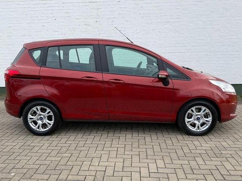Second-hand Ford B-MAX 101 CP (74 kW) 2016 Roșu Monovolum