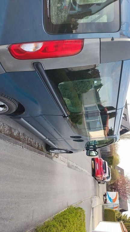 Gebraucht Opel Vivaro 114 PS (83 kW) 2007 Blau Van / Kleinbus