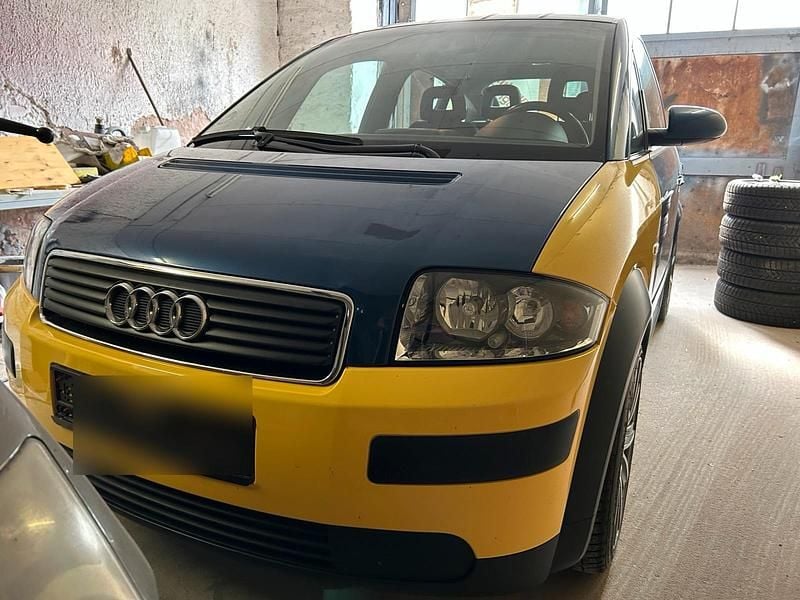 Blau Gebraucht 2005 Audi A2 Kleinwagen | 3.500 € (Fairer Preis) - Bild 1/4