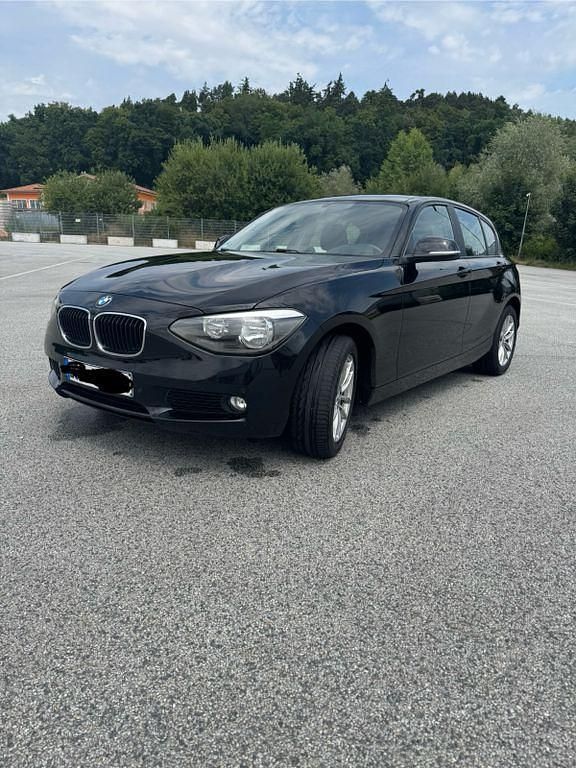Schwarz Gebraucht 2014 BMW 116 Kleinwagen | 8.650 € (Fairer Preis) - Bild 1/4
