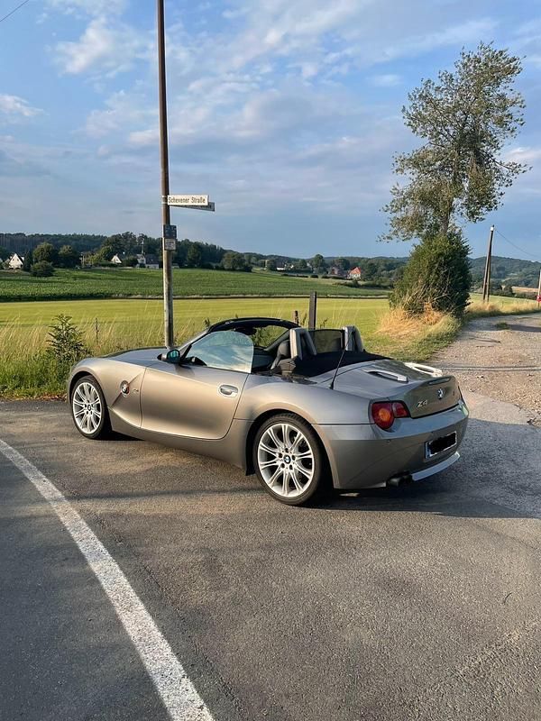 Gebraucht BMW Z4 231 PS (169 kW) 2003 Grau Cabrio