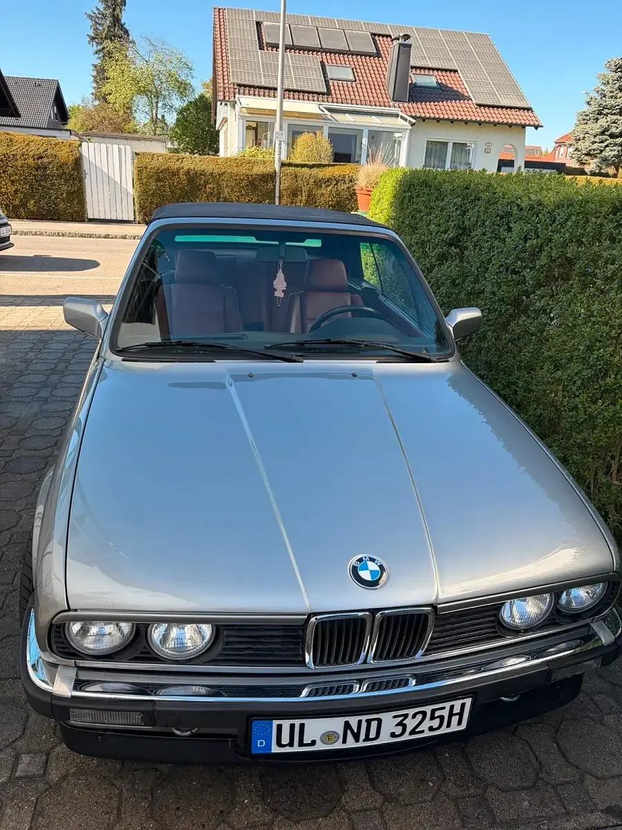 Gebraucht BMW 325 Cabriolet 170 PS (125 kW) 1987 Silber Cabrio