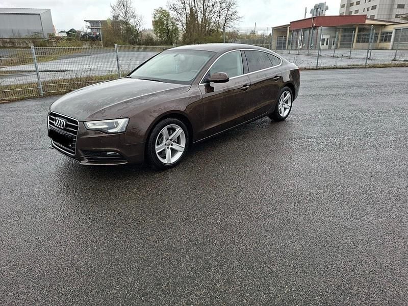 Gebraucht Audi A5 177 PS (130 kW) 2014 Braun Coupé