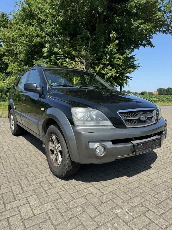 Schwarz Gebraucht 2006 Kia Sorento 2 SUV | 4.500 € (Fairer Preis) - Bild 1/4