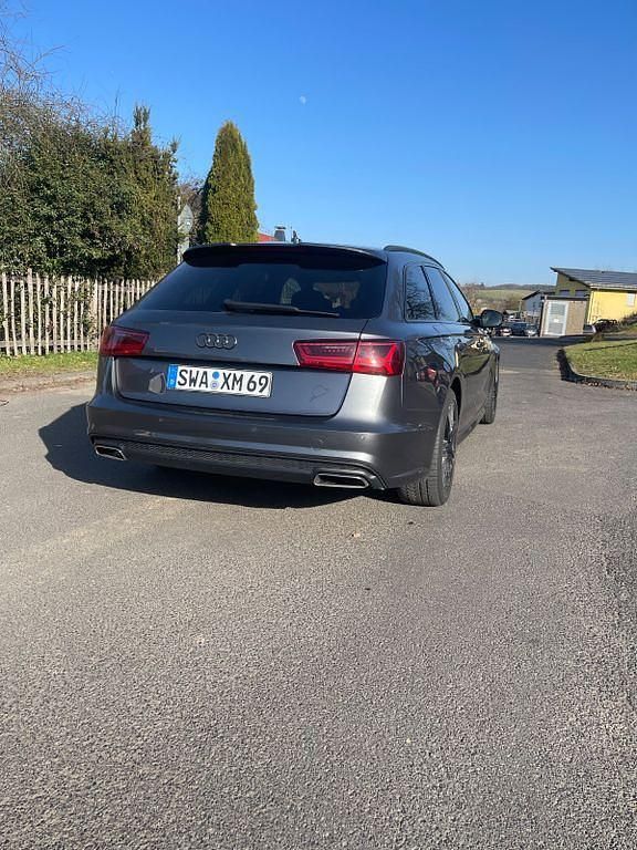 Gebraucht Audi A6 Ambiente 320 PS (235 kW) 2017 Grau Kombi