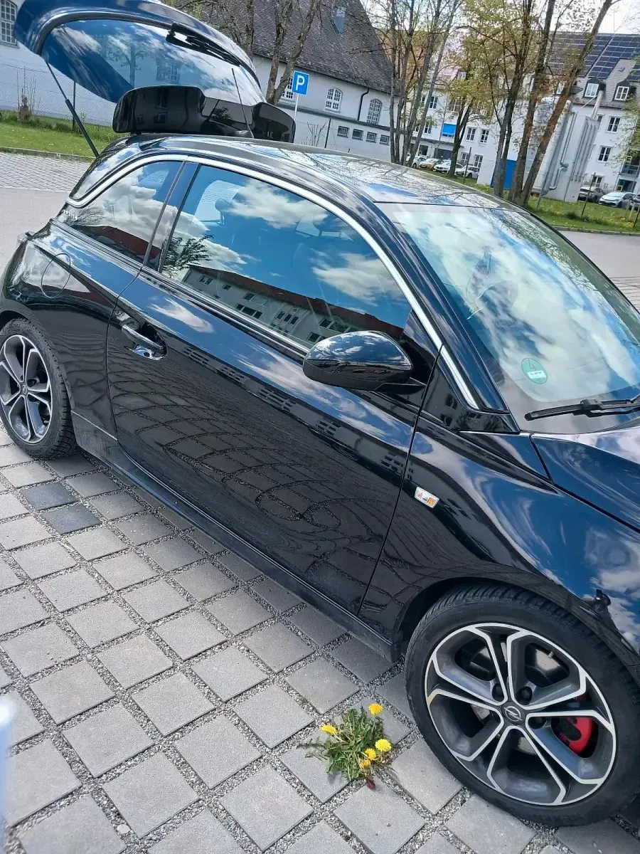 Gebraucht Opel Adam 150 PS (110 kW) 2018 Schwarz Kleinwagen
