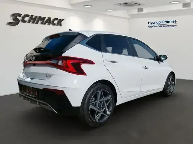 Gebraucht Hyundai i20 Prime 120 PS (88 kW) 2024 Schwarz Limousine