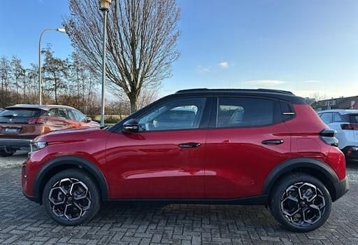 Neu Citroën C3 110 PS (80 kW) 2025 Rot Limousine