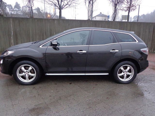 Gebraucht Mazda CX-7 173 PS (127 kW) 2010 Schwarz metallic SUV