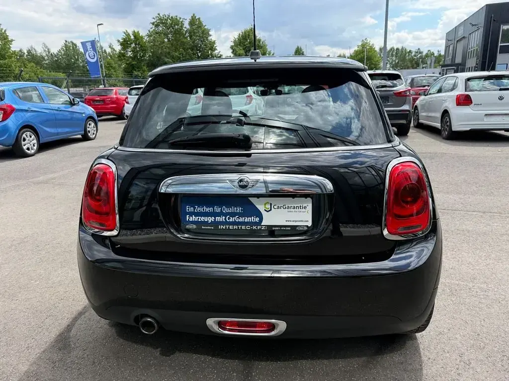 Gebraucht Mini Cooper 136 PS (100 kW) 2016 Schwarz Kleinwagen