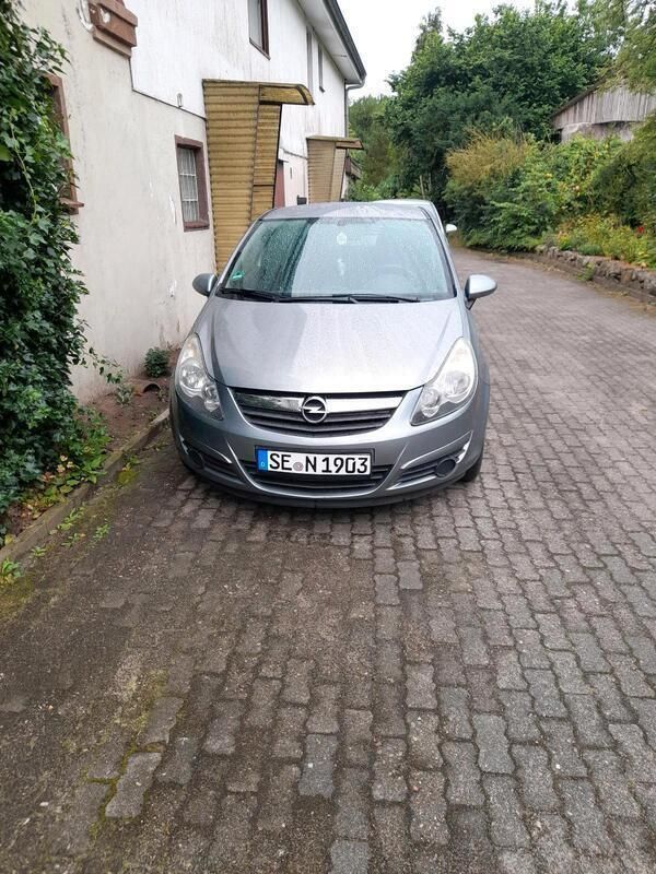 Silber Gebraucht 2010 Opel Corsa Kleinwagen | 3.000 € - Bild 1/4