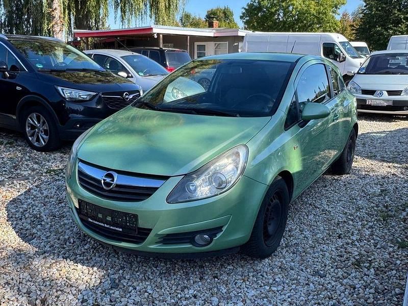 Gebraucht Opel Corsa Innovation 80 PS (58 kW) 2009 Grün Kleinwagen