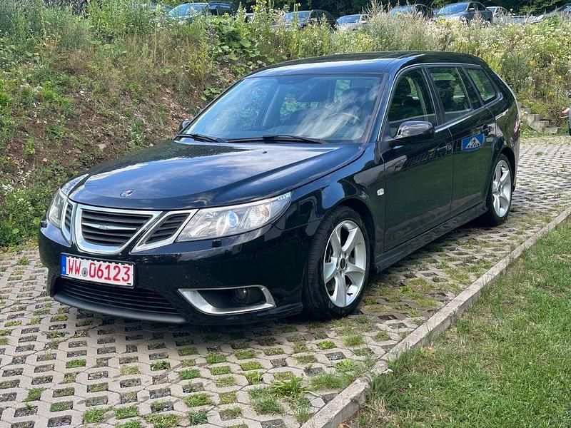 Schwarz Gebraucht 2011 Saab 9-3 Vector Kombi | 6.990 € (Teuer) - Bild 1/4