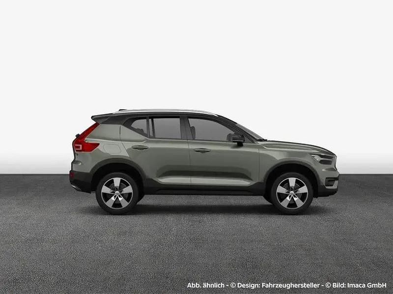 Gebraucht Volvo XC40 Plus 197 PS (144 kW) 2023 Sage green metallic SUV