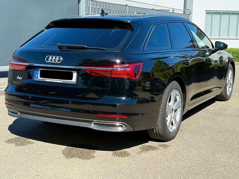 Gebraucht Audi A6 Premium 163 PS (119 kW) 2021 Schwarz Kombi