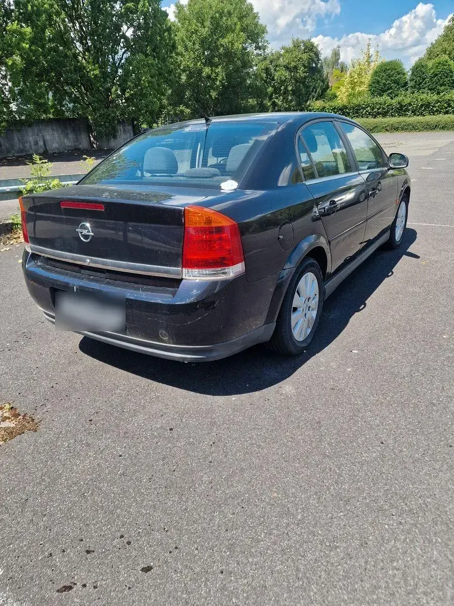 Gebraucht Opel Vectra 147 PS (108 kW) 2003 Schwarz Limousine