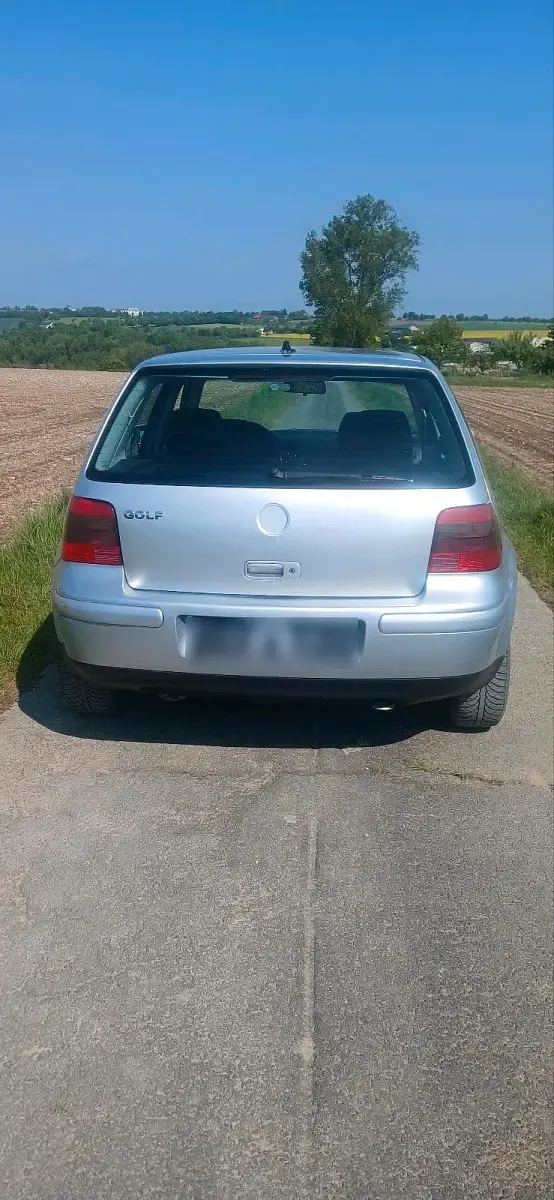 Gebraucht VW Golf IV 75 PS (55 kW) 2003 Silber Kleinwagen