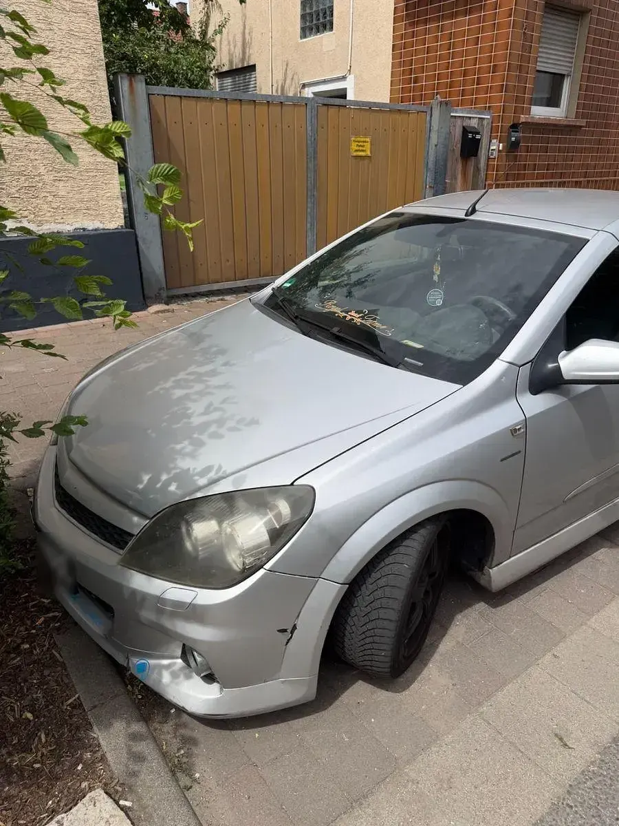 Gebraucht Opel Astra 125 PS (91 kW) 2006 Silber Cabrio