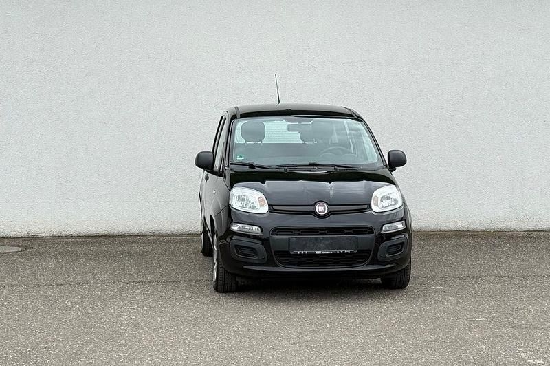 Gebraucht Fiat Panda Pop 69 PS (50 kW) 2016 Schwarz Kleinwagen