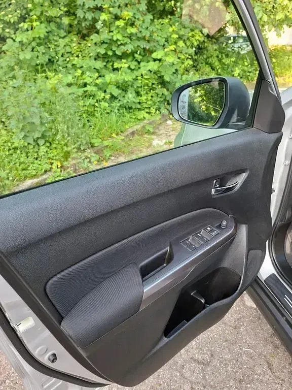 Gebraucht Suzuki Vitara Comfort 129 PS (94 kW) 2025 Silber SUV