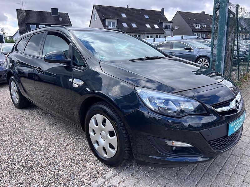 Gebraucht Opel Astra Edition 136 PS (100 kW) 2016 Schwarz Kombi