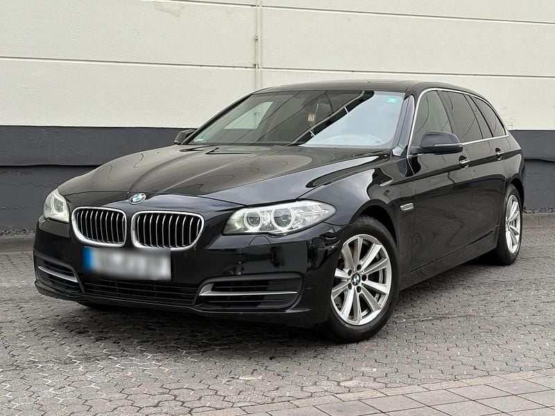 Gebraucht BMW 520 184 PS (135 kW) 2014 Schwarz Kombi
