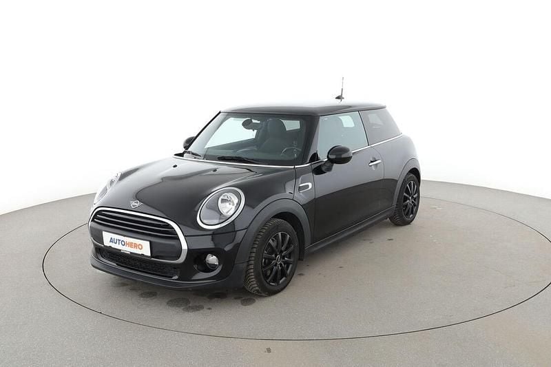 Second-hand Mini ONE 102 CP (75 kW) 2018 Negru Hatchback