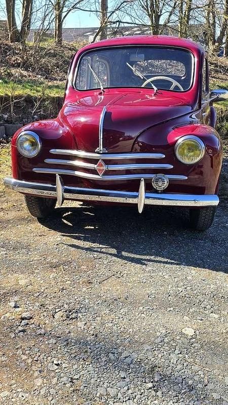 Rot Gebraucht 1957 Renault 4CV Kleinwagen | 6.800 € - Bild 1/4