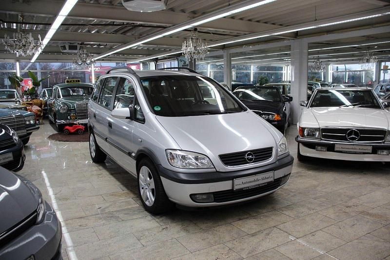 Gebraucht Opel Zafira 101 PS (74 kW) 2002 Grau Van / Kleinbus