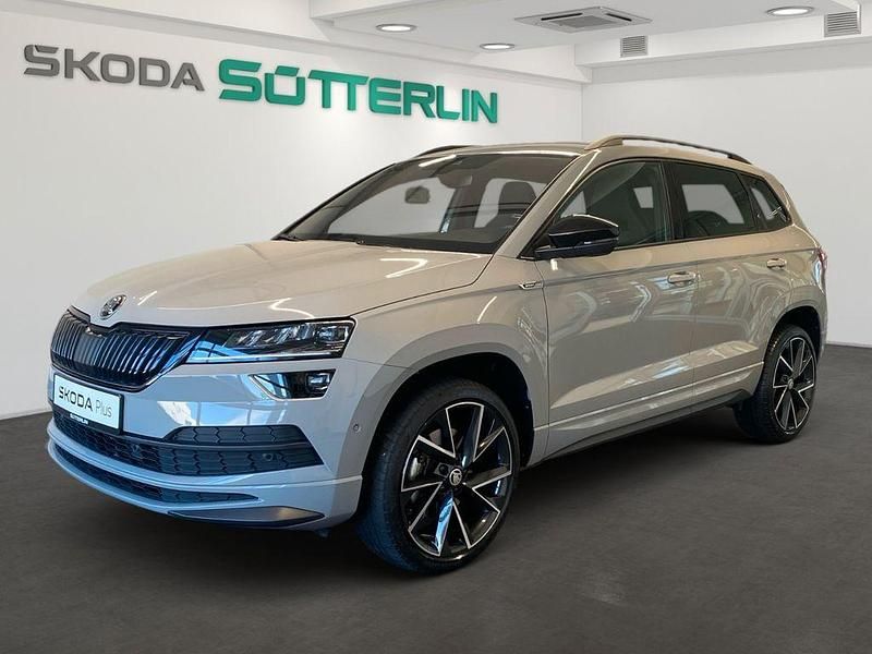 Grau Gebraucht 2021 Skoda Karoq SportLine SUV | 26.940 € (Fairer Preis) - Bild 1/4