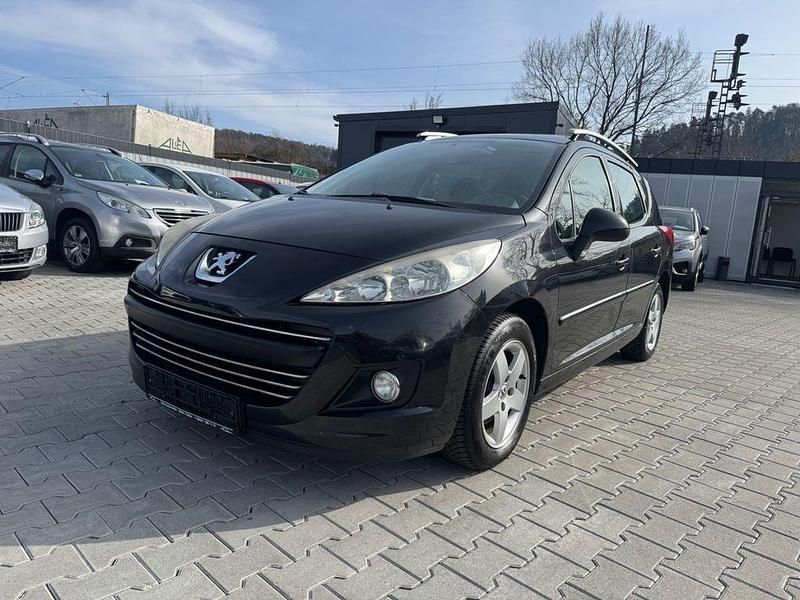 Gebraucht Peugeot 207 Premium 95 PS (69 kW) 2009 Schwarz Kombi
