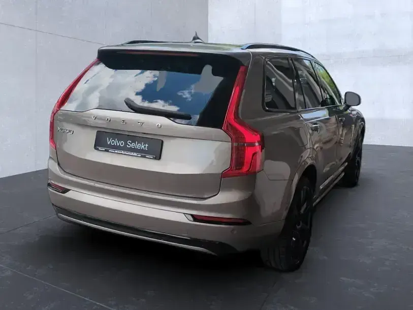 Gebraucht Volvo XC90 R-Design 235 PS (172 kW) 2022 Pebble grey / (metallic) SUV