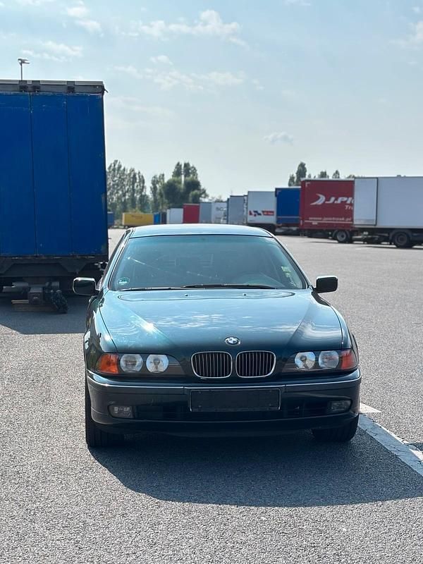 Gebraucht BMW 528 193 PS (141 kW) 1998 Grün Limousine