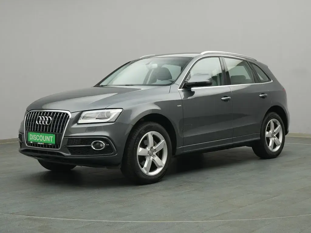 Gebraucht Audi Q5 Sport 190 PS (139 kW) 2015 Grau SUV