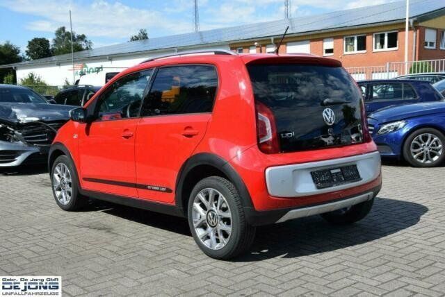 Gebraucht VW cross up! 75 PS (55 kW) 2014 Andere farbe Kleinwagen