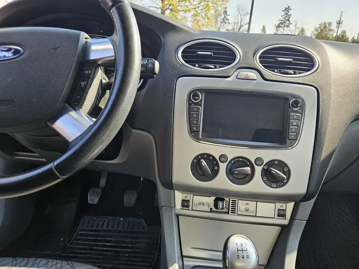 Gebraucht Ford Focus Cabriolet 145 PS (106 kW) 2010 Schwarz Cabrio