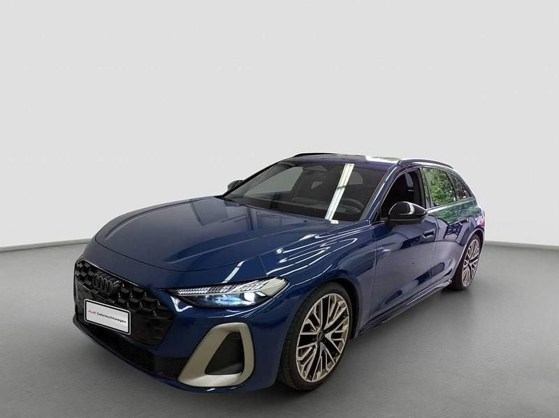 Ascariblau metallic Gebraucht 2024 Audi A5 Ambiente Coupé | 56.740 € (Superpreis) - Bild 1/4