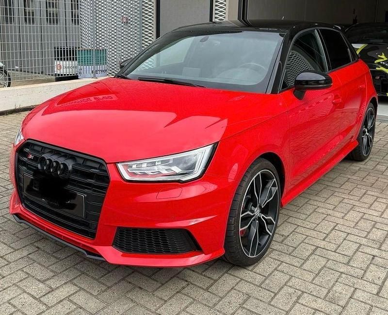 Rot Gebraucht 2017 Audi S1 Sportback Sport Kleinwagen | 22.500 € (Guter Preis) - Bild 1/4